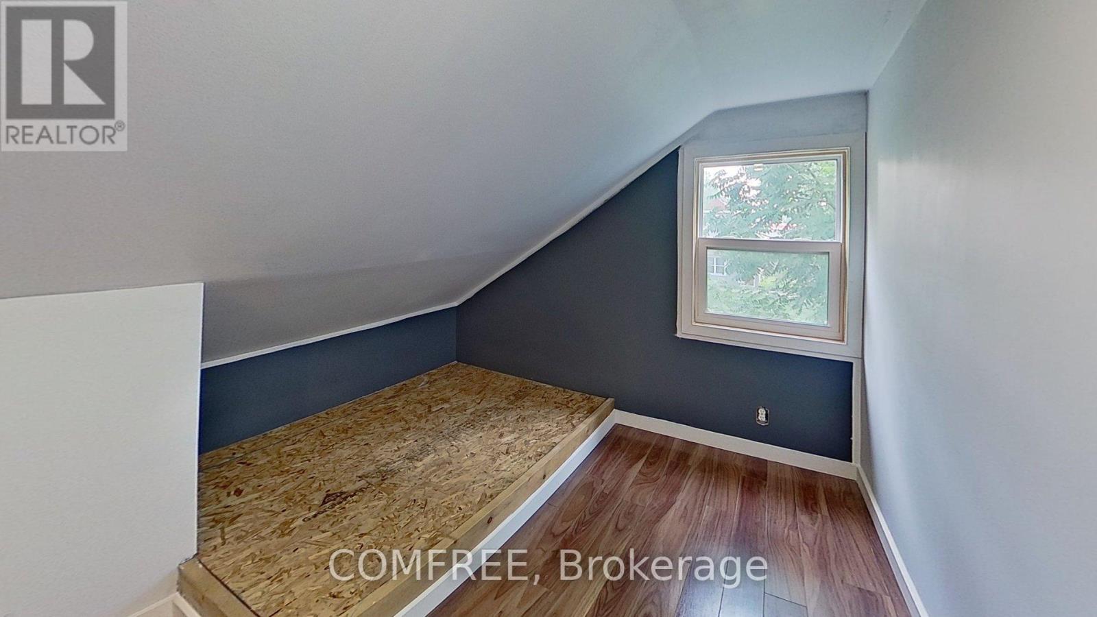 155 Main Street, Southwest Middlesex (Glencoe), Ontario  N0L 1M0 - Photo 20 - X12403938