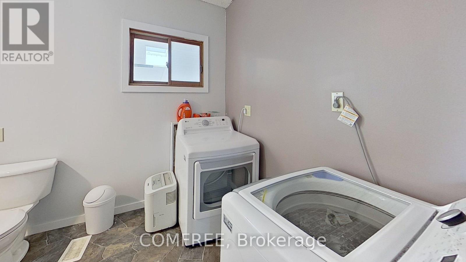 155 Main Street, Southwest Middlesex (Glencoe), Ontario  N0L 1M0 - Photo 24 - X12403938