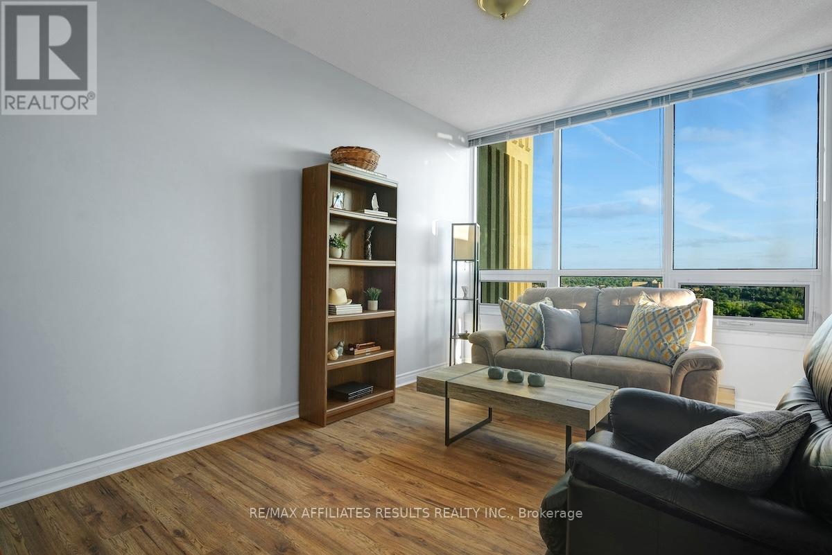 1906 - 1480 Riverside Drive, Ottawa, Ontario  K1G 5H2 - Photo 16 - X12403960
