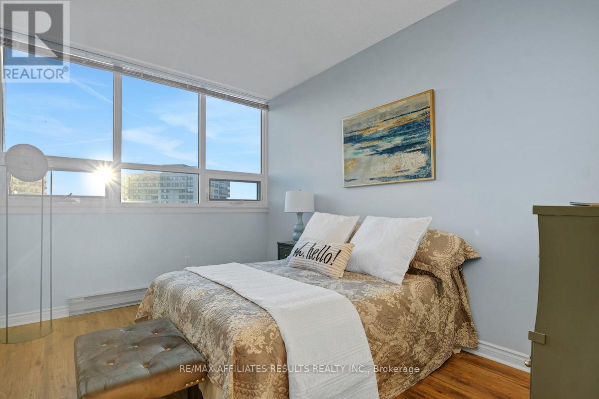 1906 - 1480 Riverside Drive, Ottawa, Ontario  K1G 5H2 - Photo 24 - X12403960