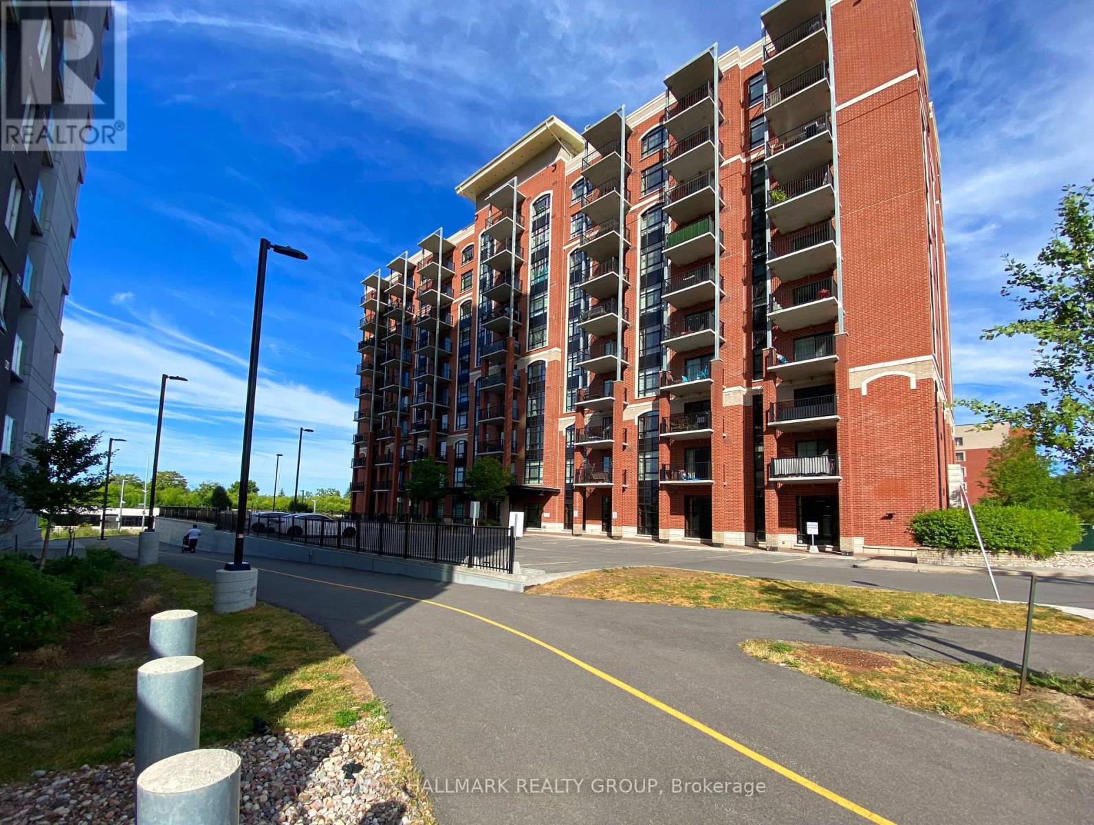 208 - 555 Anand Private, Ottawa, Ontario  K1V 2R7 - Photo 2 - X12403961
