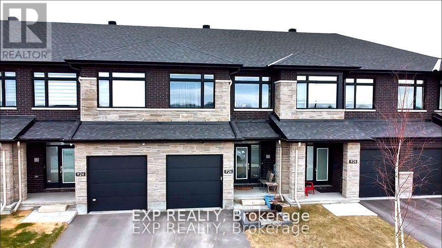 926 BRIAN GOOD AVENUE, ottawa, Ontario