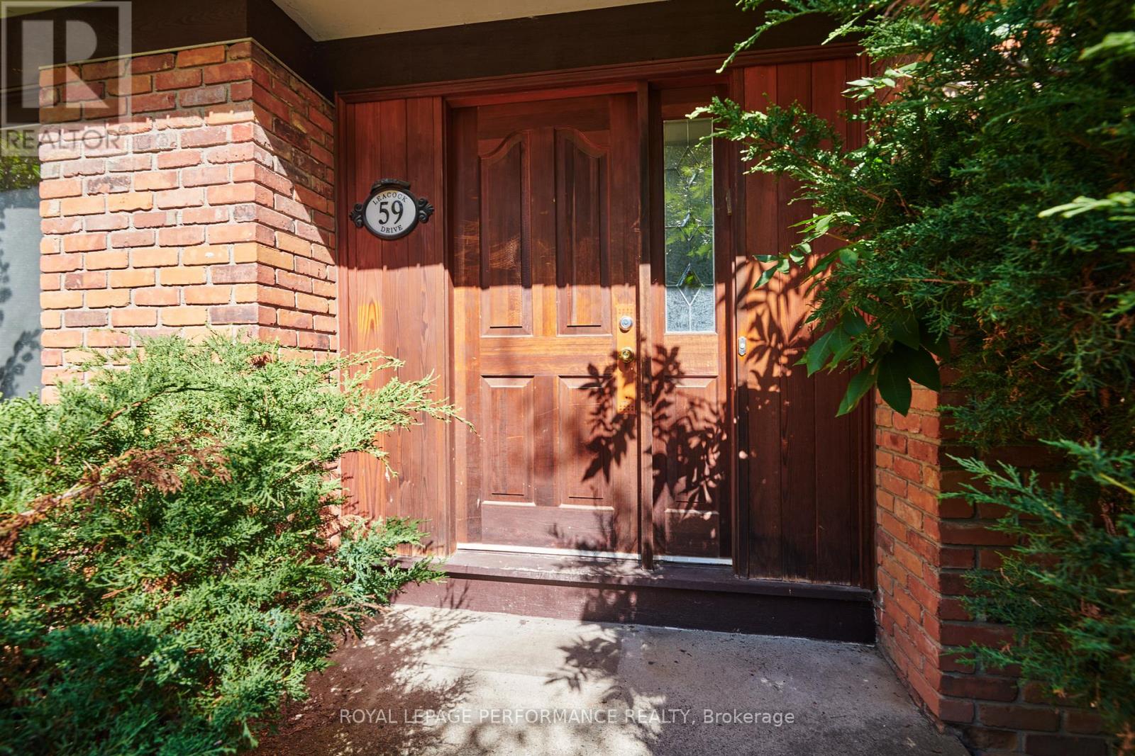 59 Leacock Drive, Ottawa, Ontario  K2K 1S4 - Photo 1 - X12404007