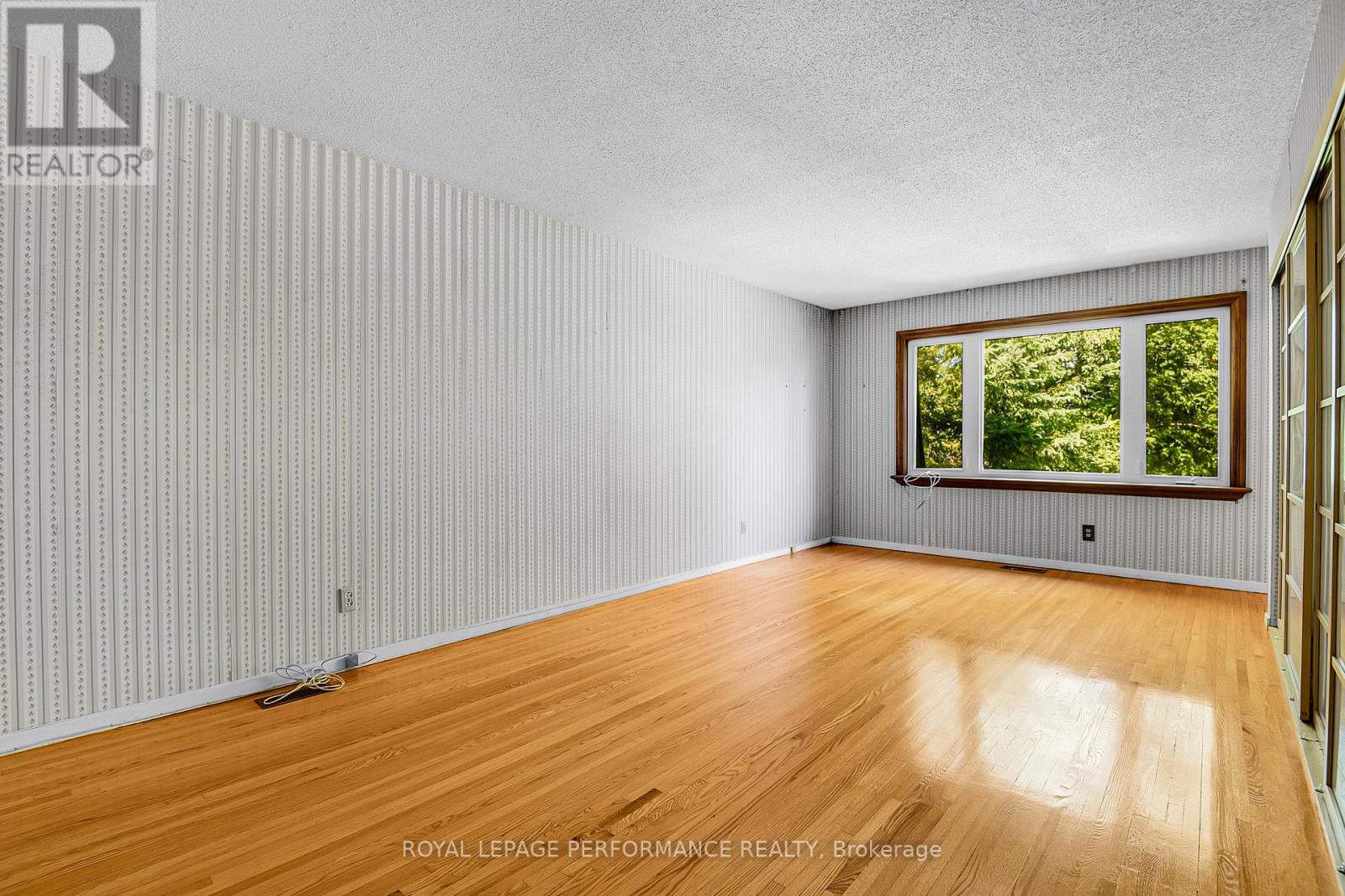 59 Leacock Drive, Ottawa, Ontario  K2K 1S4 - Photo 21 - X12404007