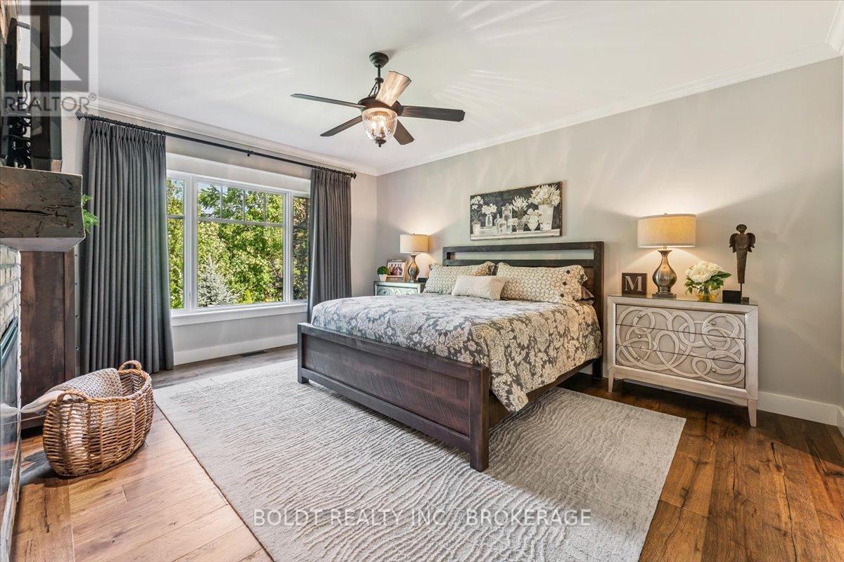 36 Philmori Boulevard, Pelham, Ontario  L0S 1E5 - Photo 24 - X12403859