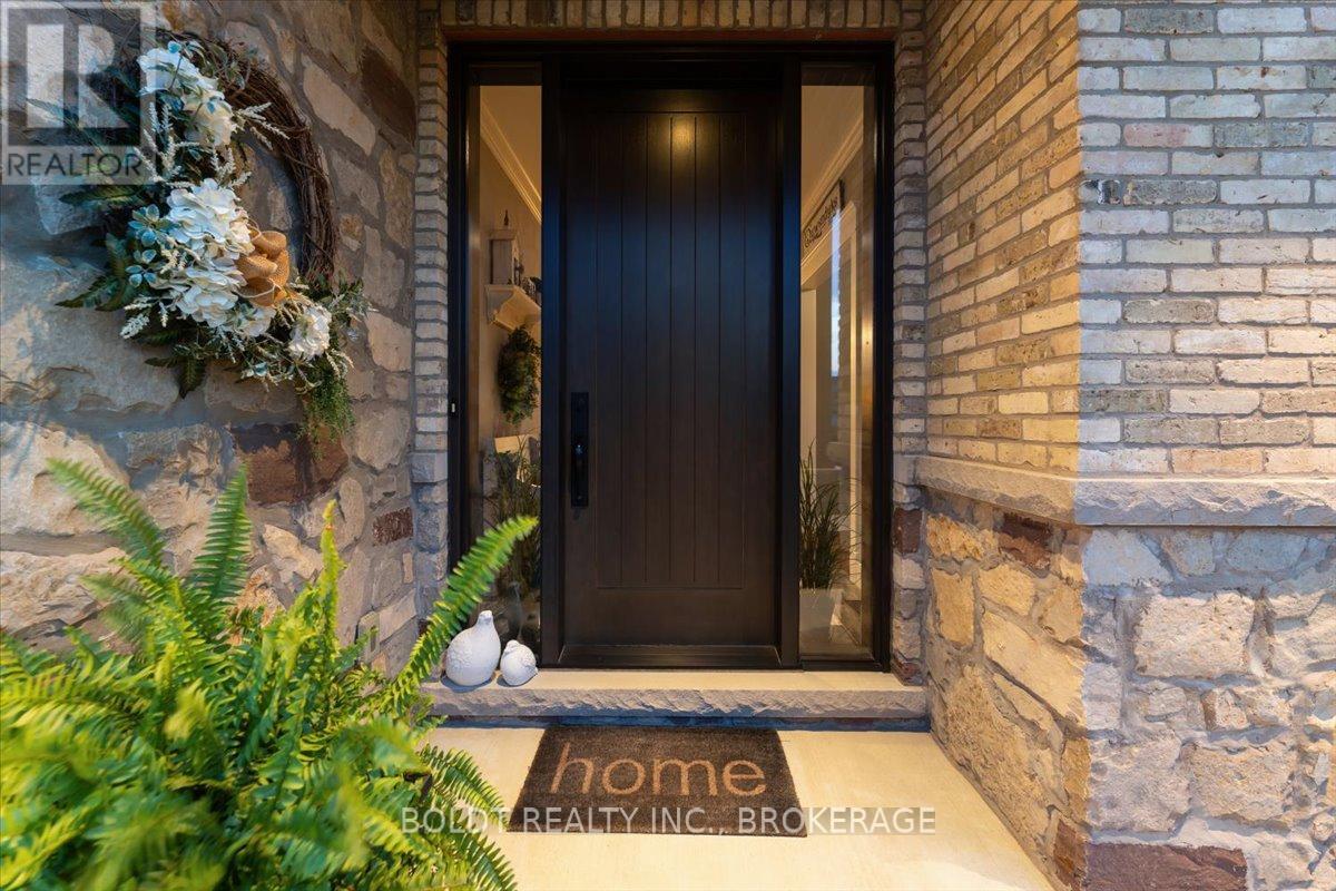 36 Philmori Boulevard, Pelham, Ontario  L0S 1E5 - Photo 3 - X12403859