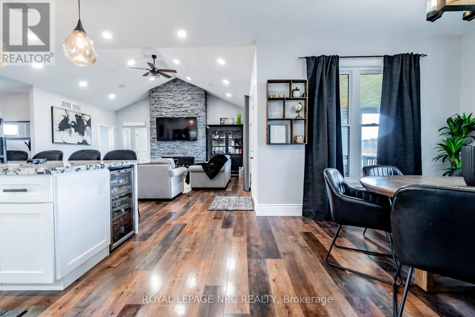 856 Lorraine Road, Port Colborne, Ontario  L3K 5V5 - Photo 14 - X12403877