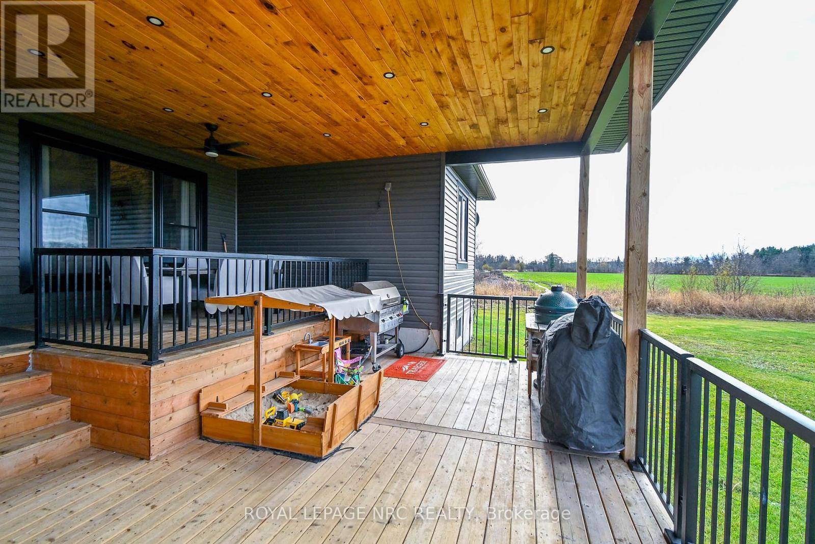 856 Lorraine Road, Port Colborne, Ontario  L3K 5V5 - Photo 33 - X12403877