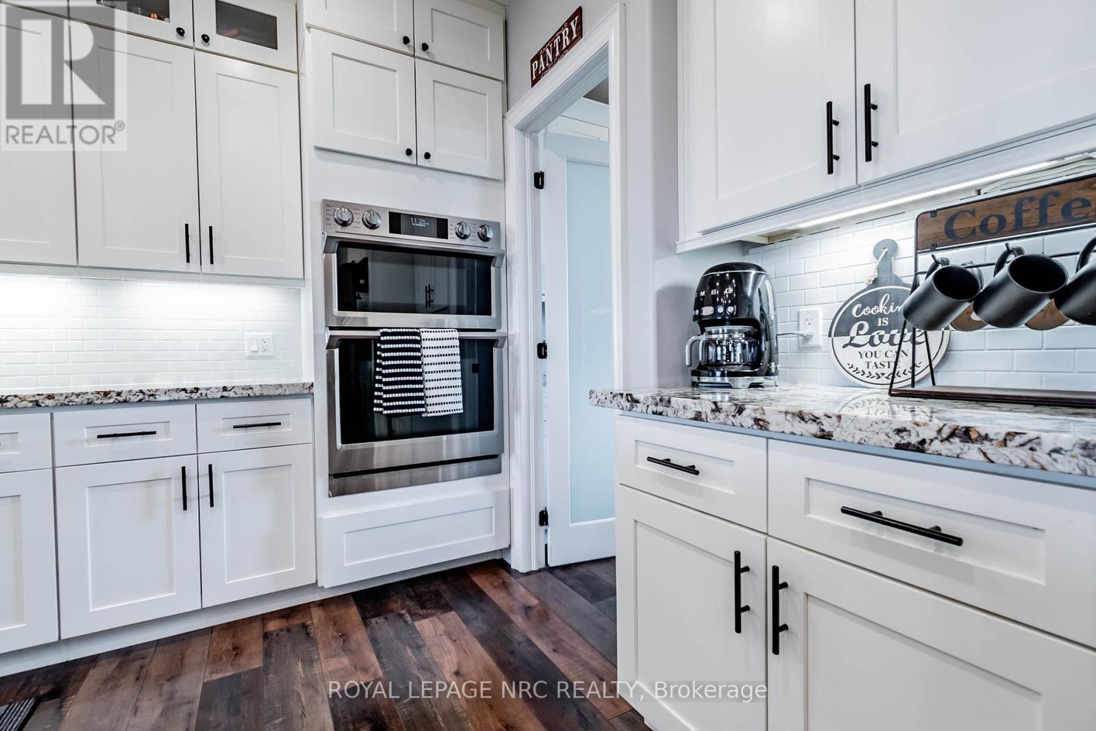 856 Lorraine Road, Port Colborne, Ontario  L3K 5V5 - Photo 6 - X12403877