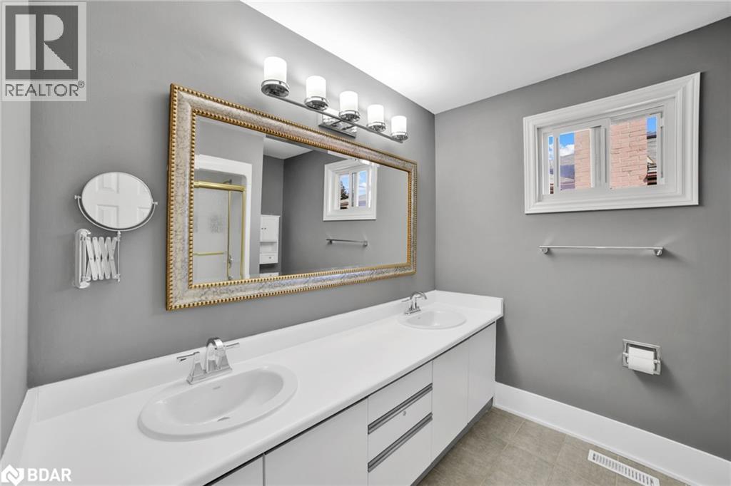339 Parklane Road, Oakville, Ontario  L6H 4J4 - Photo 15 - 40769805