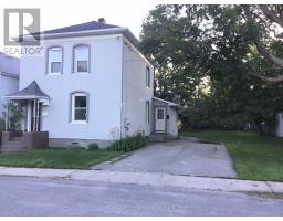 48 Montague Street, Smiths Falls, Ca