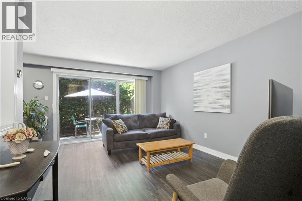 554 Pinedale Avenue, Burlington, Ontario  L7L 3W4 - Photo 9 - 40765731