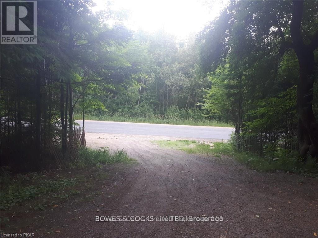 1326 Musclow Greenview, Hastings Highlands, Ontario  K0L 1C0 - Photo 12 - X12403850