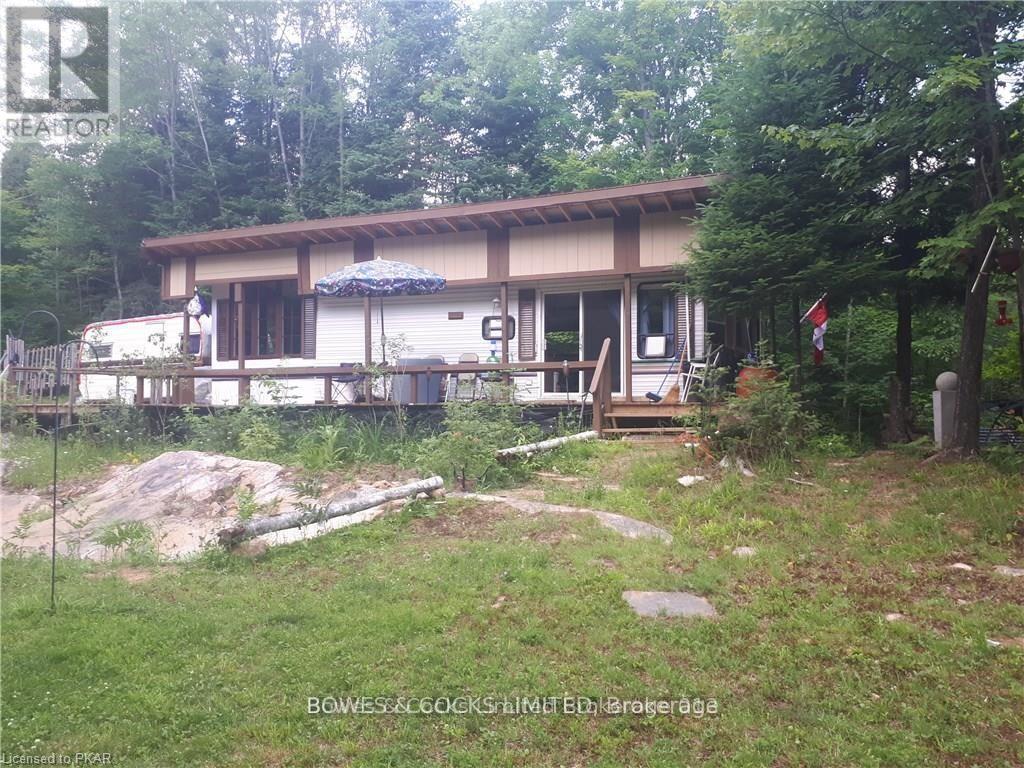 1326 Musclow Greenview, Hastings Highlands, Ontario  K0L 1C0 - Photo 9 - X12403850