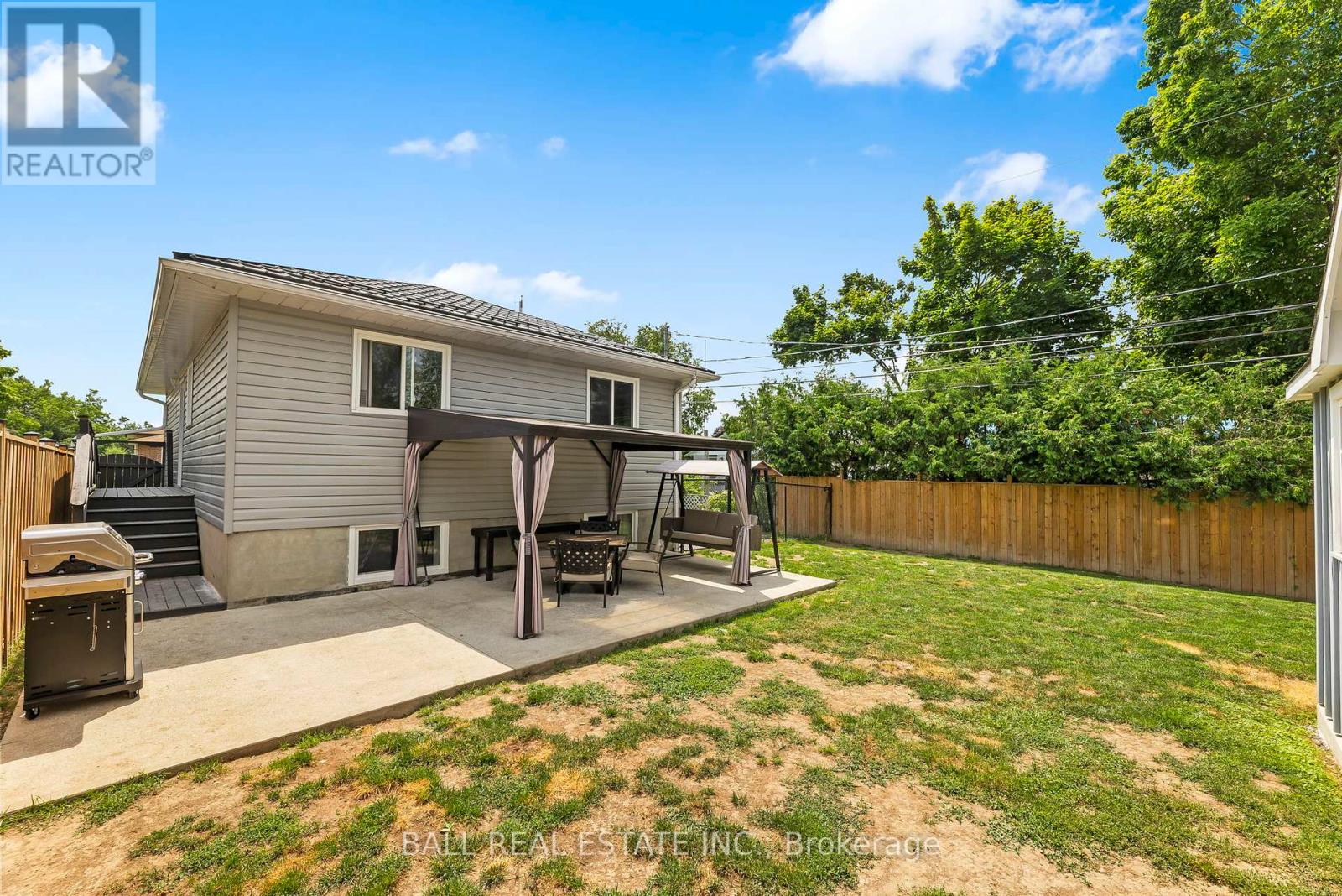 2 Hazel Street, Kawartha Lakes, Ontario  K9V 5M2 - Photo 10 - X12403925