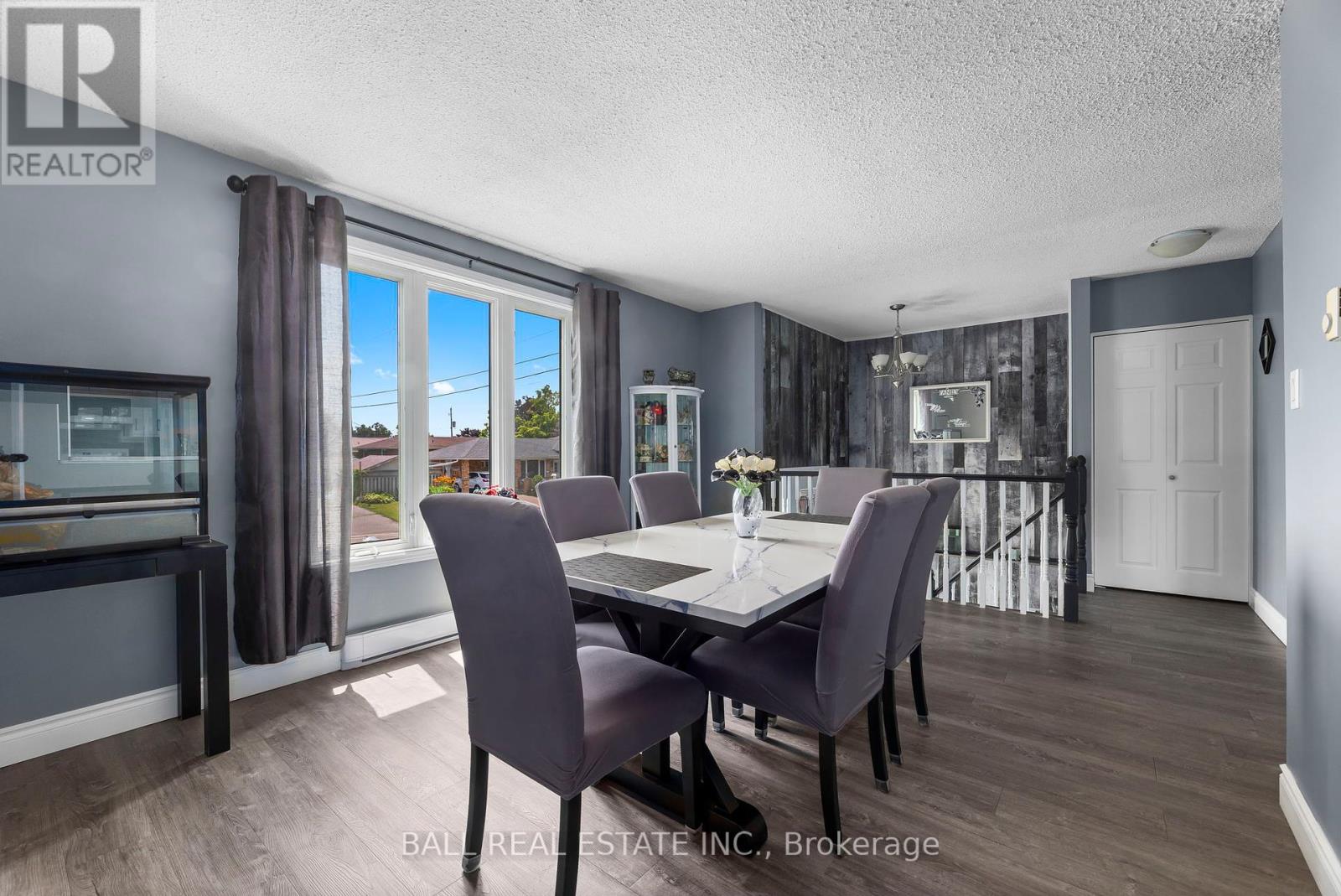 2 Hazel Street, Kawartha Lakes, Ontario  K9V 5M2 - Photo 17 - X12403925