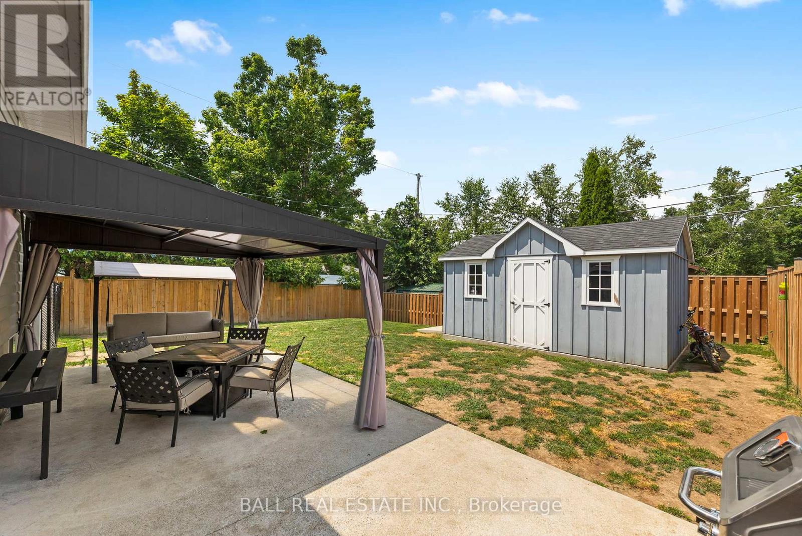 2 Hazel Street, Kawartha Lakes, Ontario  K9V 5M2 - Photo 7 - X12403925