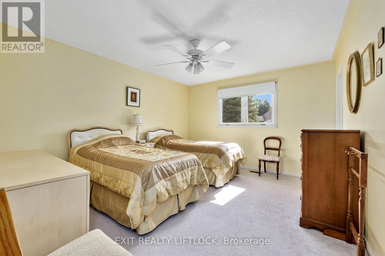 12 Victoria Avenue, Smith-Ennismore-Lakefield (Lakefield), Ontario  K0L 2H0 - Photo 17 - X12403946