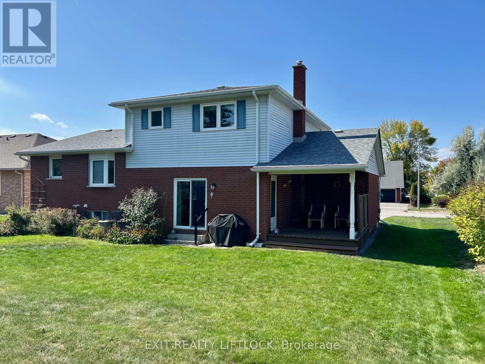 12 Victoria Avenue, Smith-Ennismore-Lakefield (Lakefield), Ontario  K0L 2H0 - Photo 23 - X12403946