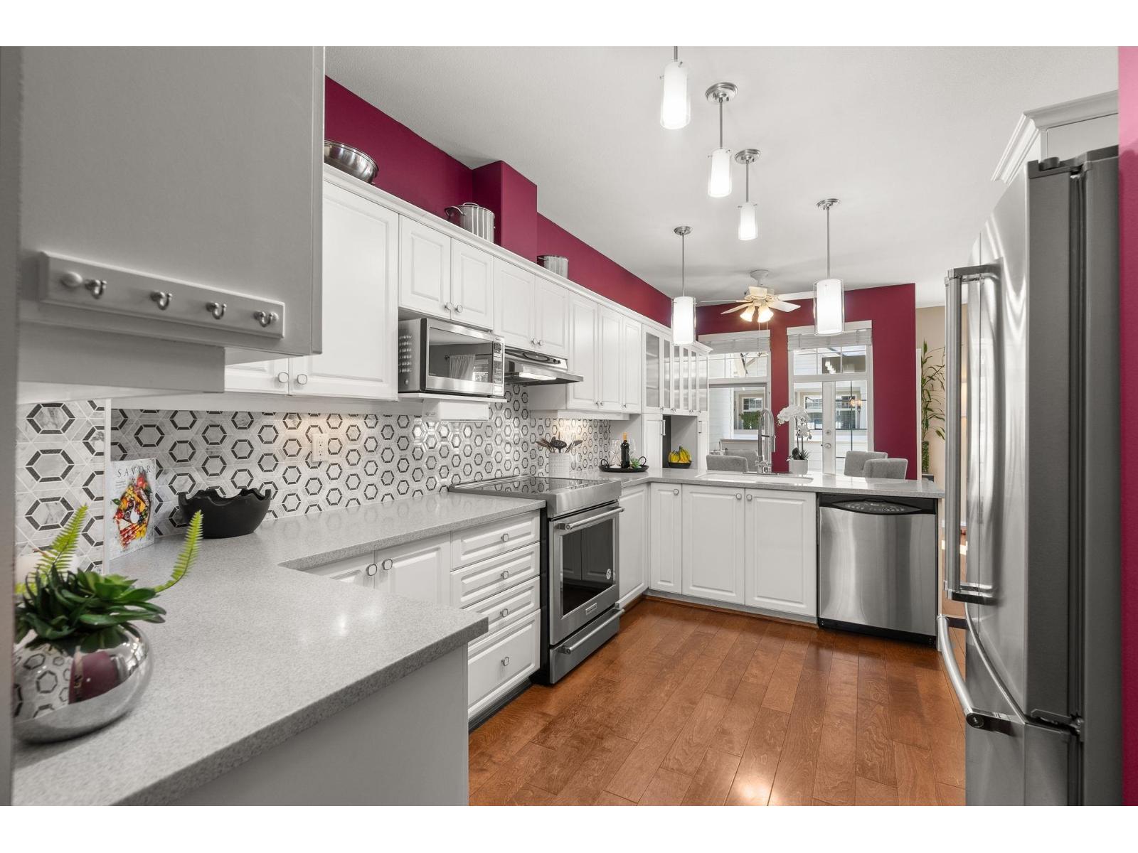 35 15037 58 Avenue, Surrey, British Columbia  V3S 8Z5 - Photo 4 - R3045757