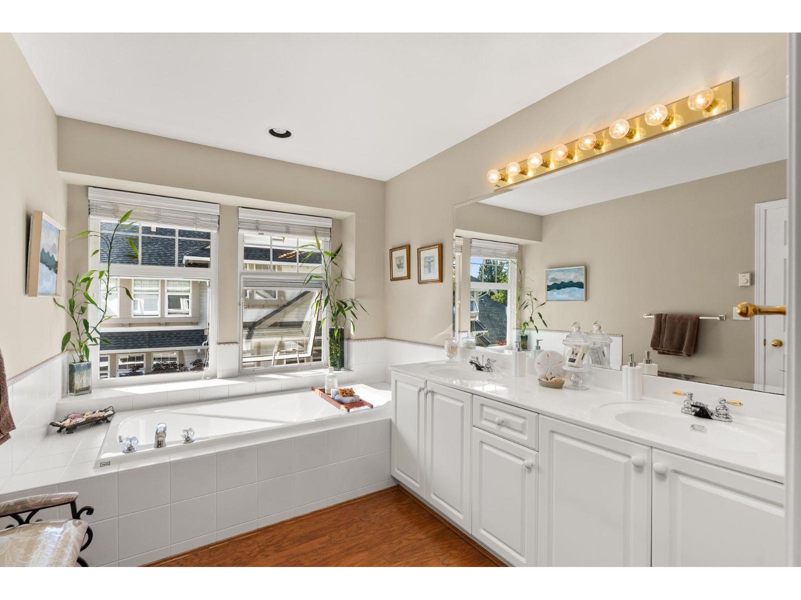 35 15037 58 Avenue, Surrey, British Columbia  V3S 8Z5 - Photo 10 - R3045757