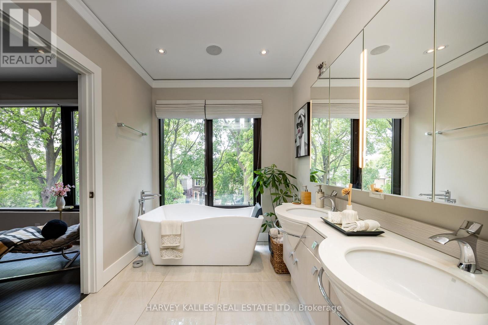 397 Soudan Avenue, Toronto, Ontario  M4S 1W6 - Photo 22 - C12403689
