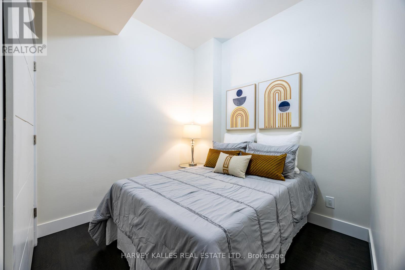 397 Soudan Avenue, Toronto, Ontario  M4S 1W6 - Photo 33 - C12403689