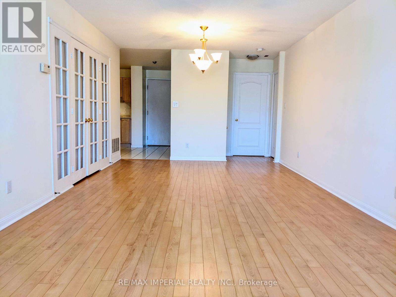 313 Grandview Way, Toronto, Ontario  M2N 6V3 - Photo 7 - C12403701
