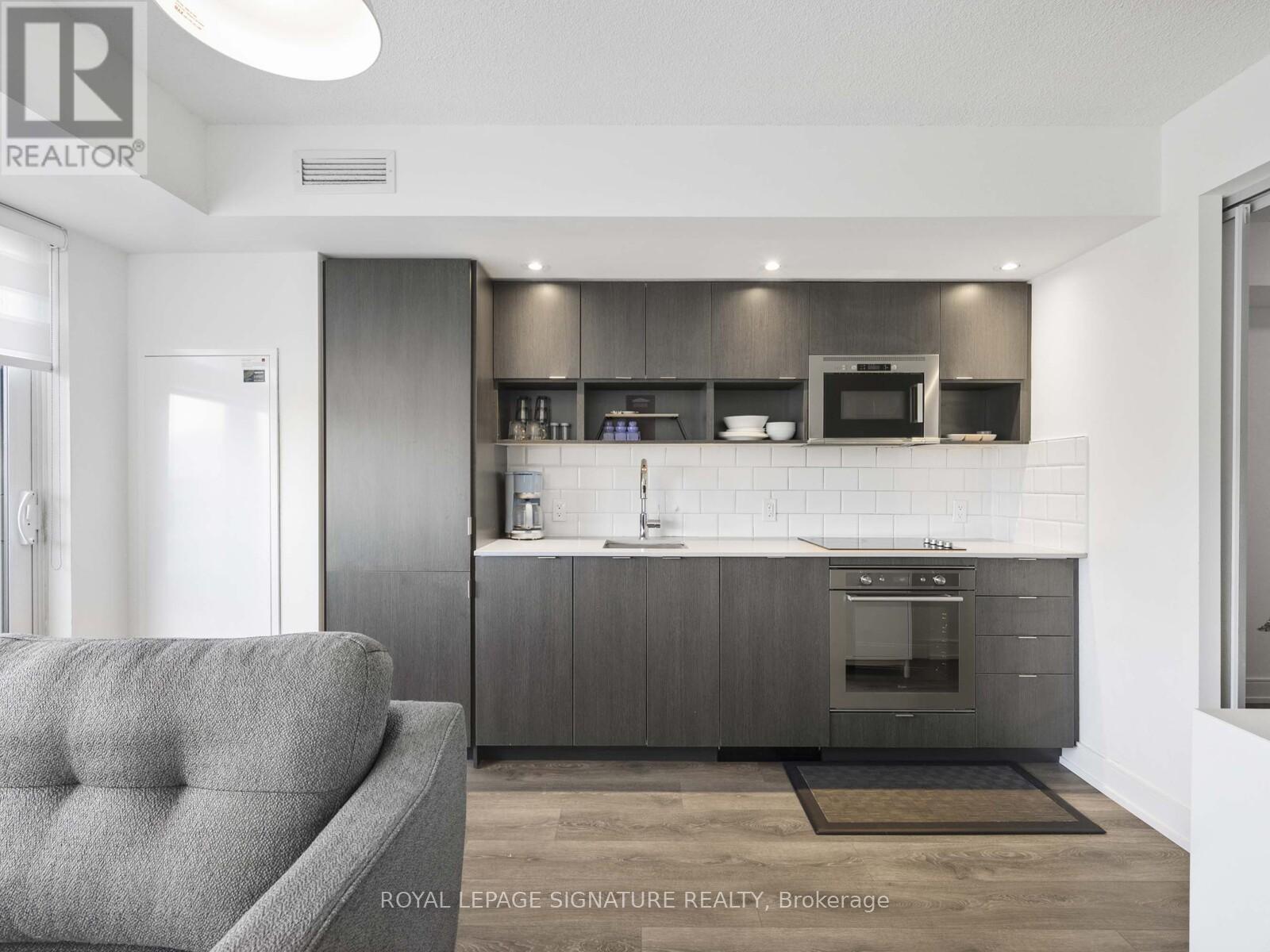 1912 - 89 Mcgill Street, Toronto, Ontario  M5B 0B1 - Photo 15 - C12403763