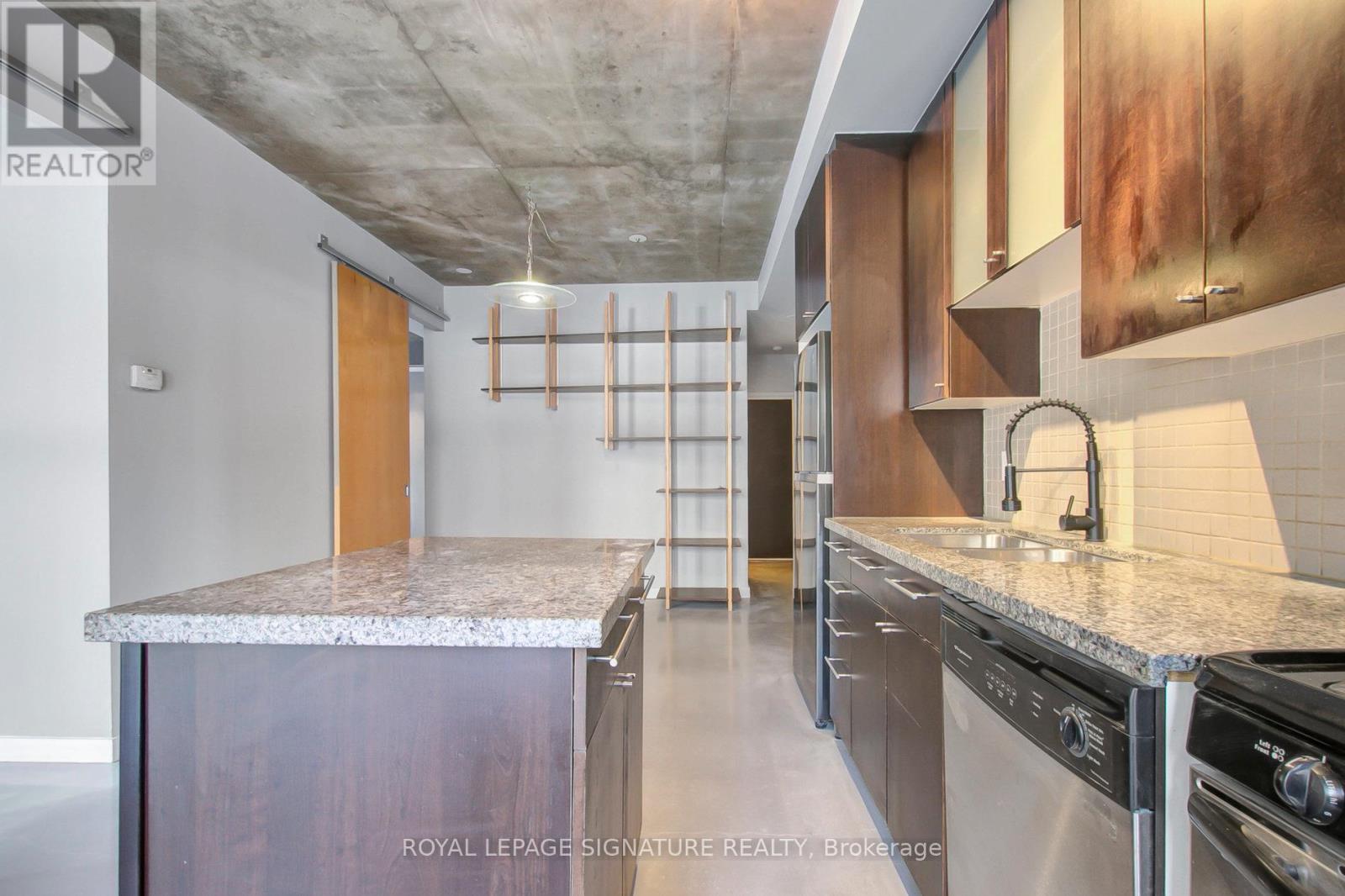 126 - 1 Shaw Street, Toronto, Ontario  M6K 0A1 - Photo 19 - C12403799