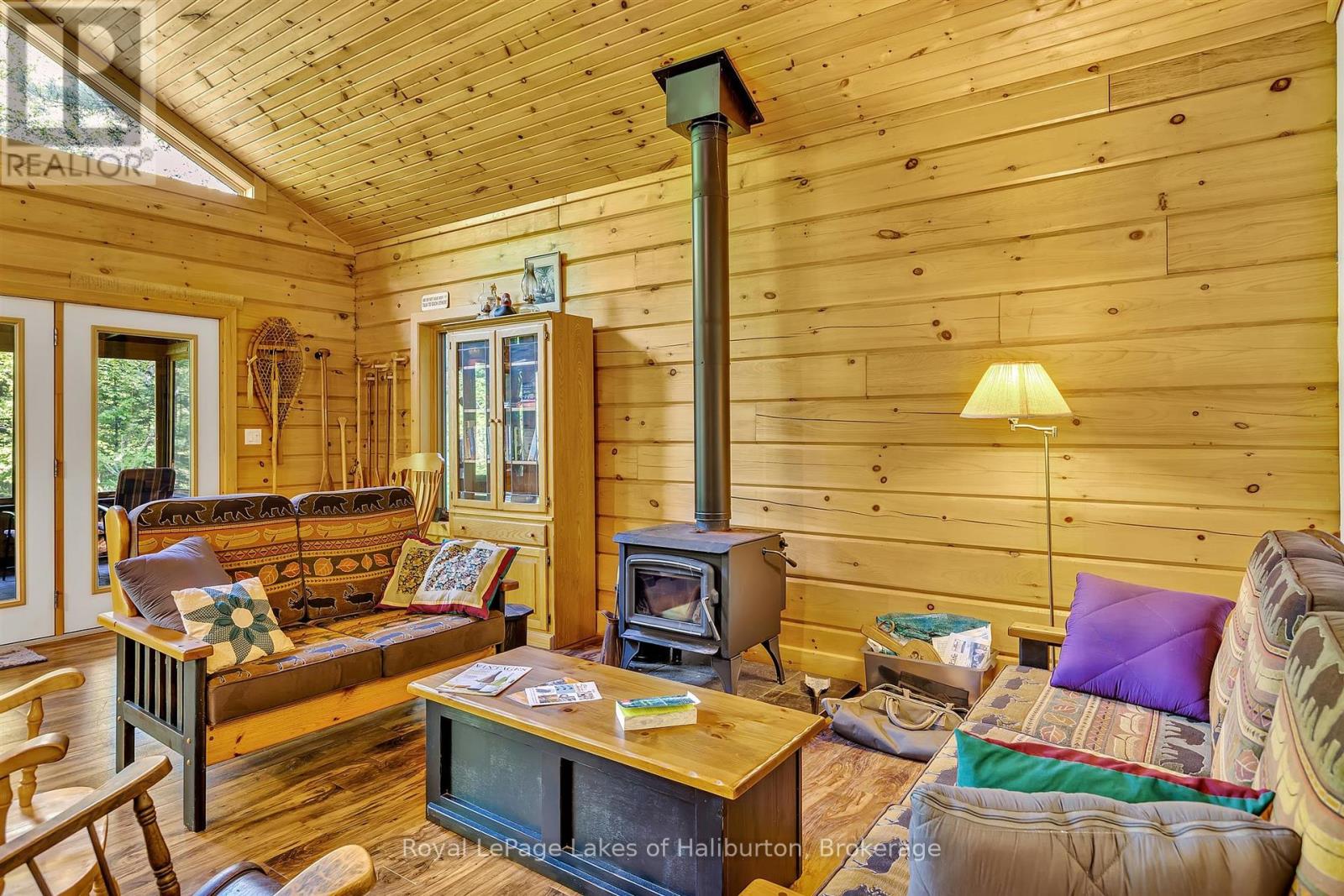 1880 Boldts Lane, Minden Hills, Ontario  K0M 2A1 - Photo 23 - X12403929