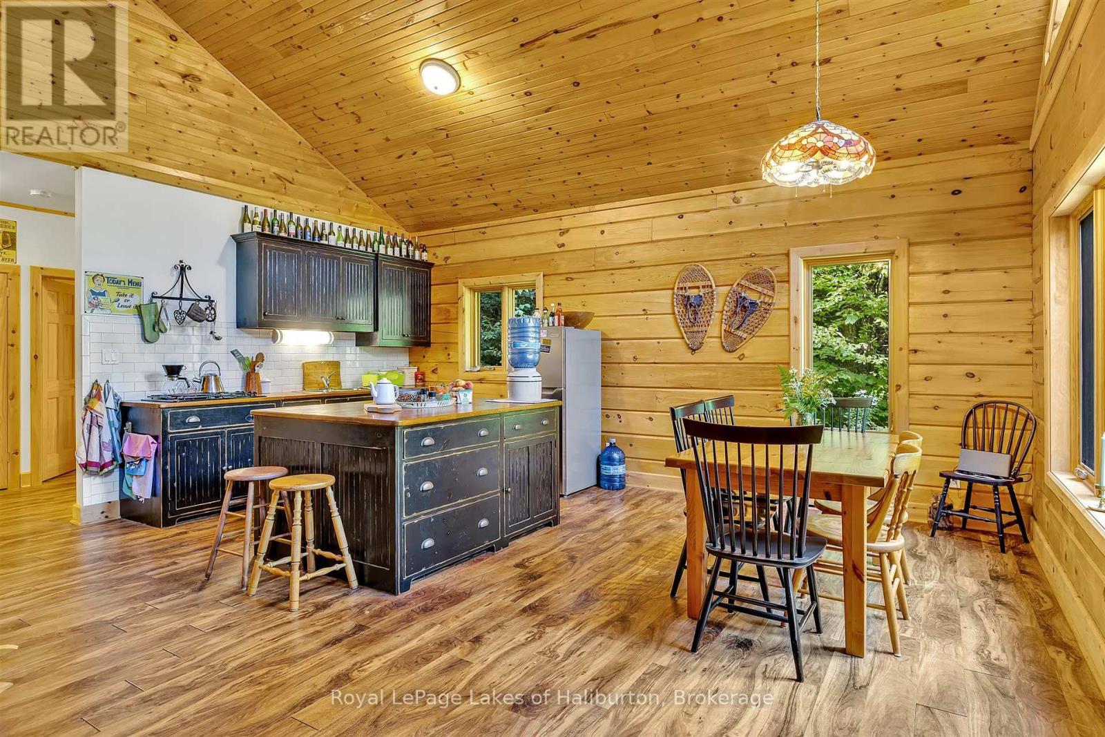 1880 Boldts Lane, Minden Hills, Ontario  K0M 2A1 - Photo 26 - X12403929