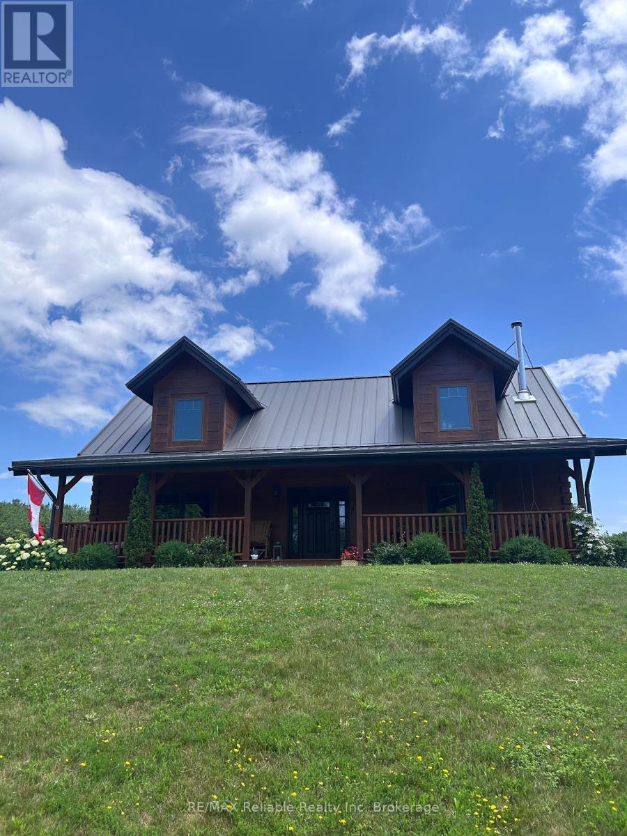 76630 Wildwood Line, Bluewater, Ontario  N0M 1G0 - Photo 2 - X12107114