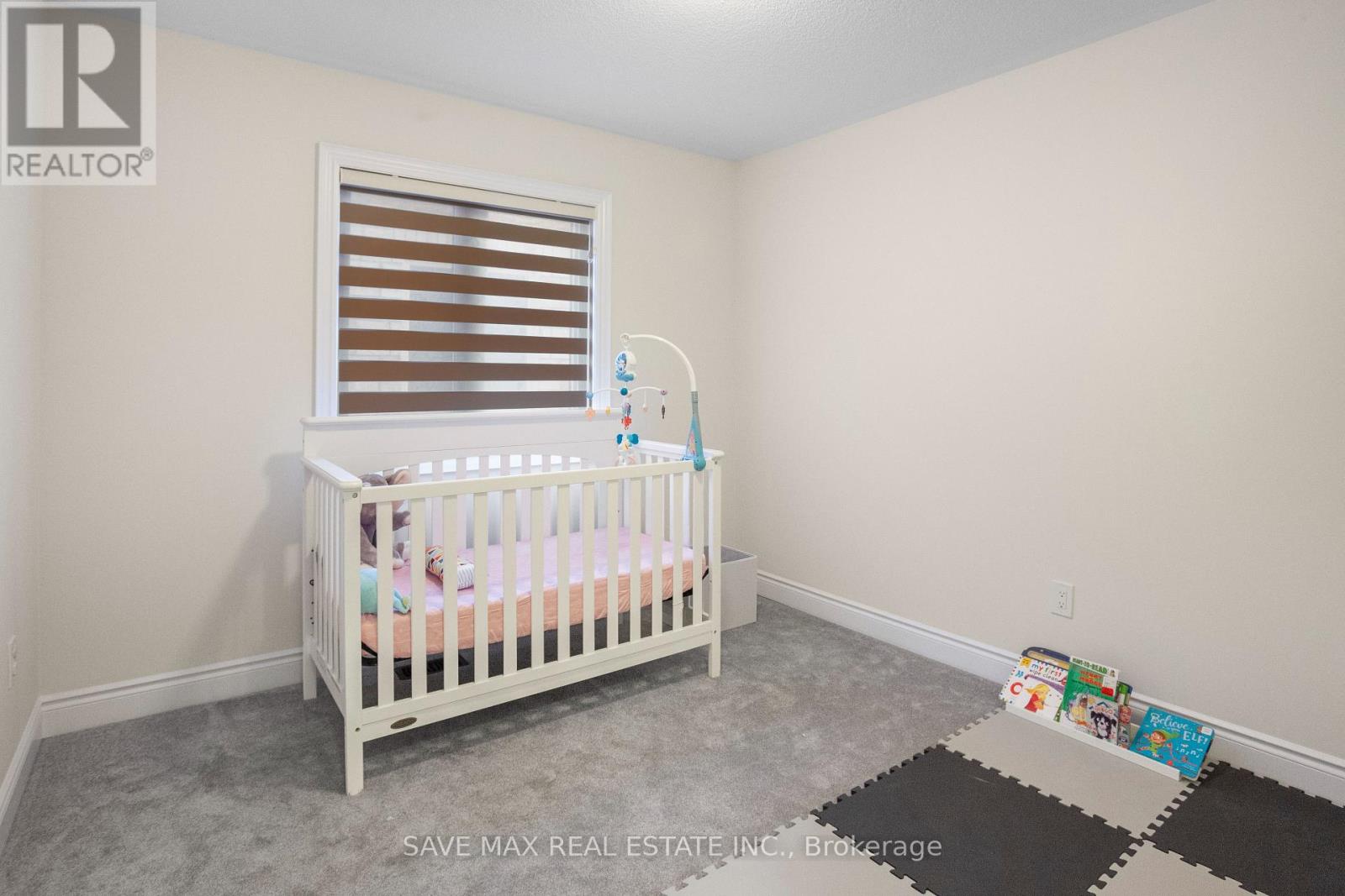 163 Sutherland Avenue, Bradford West Gwillimbury, Ontario  L3Z 4H6 - Photo 14 - N12403687