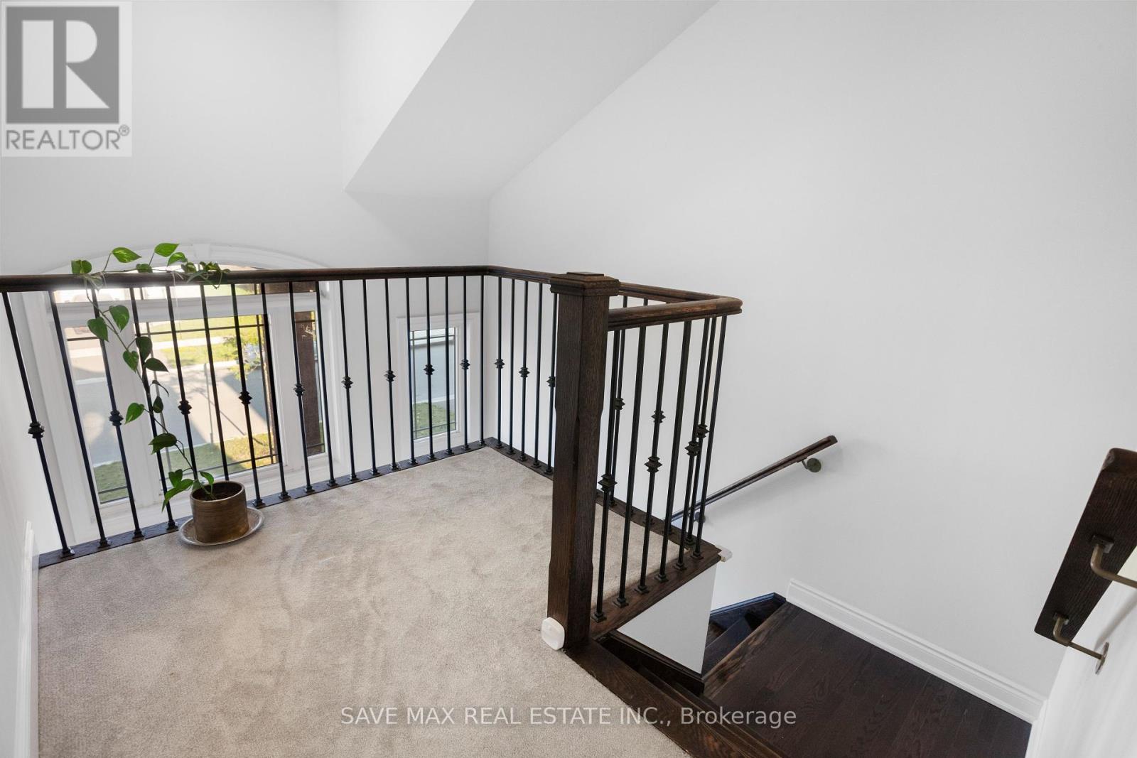 163 Sutherland Avenue, Bradford West Gwillimbury, Ontario  L3Z 4H6 - Photo 19 - N12403687