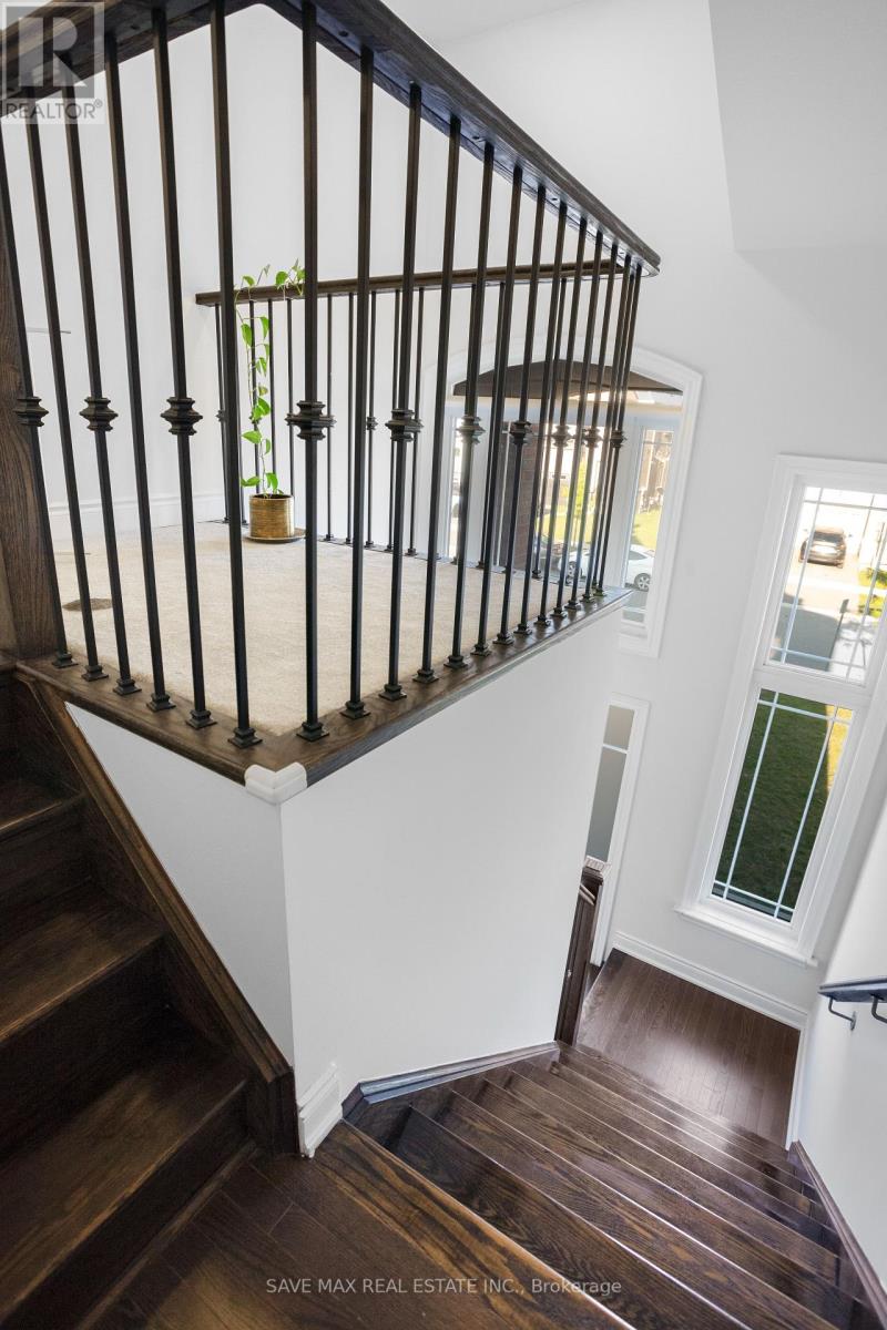 163 Sutherland Avenue, Bradford West Gwillimbury, Ontario  L3Z 4H6 - Photo 20 - N12403687