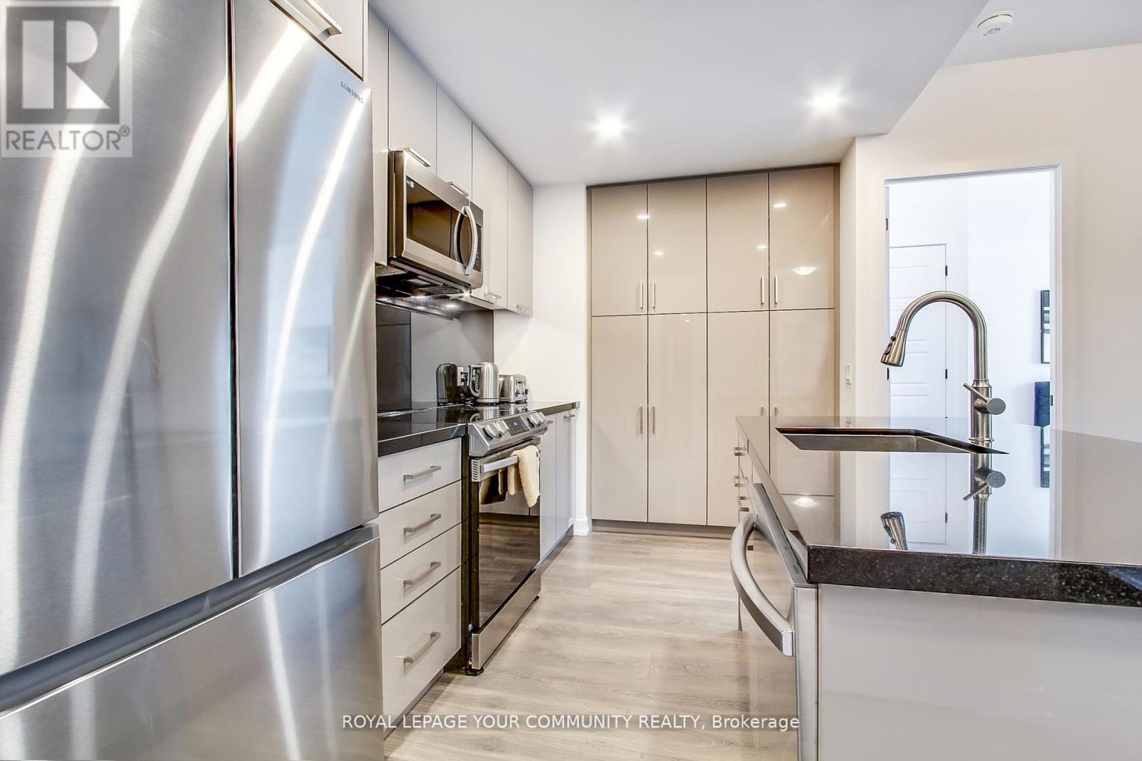 342 - 415 Sea Ray Avenue, Innisfil, Ontario  L9S 0R5 - Photo 4 - N12403649