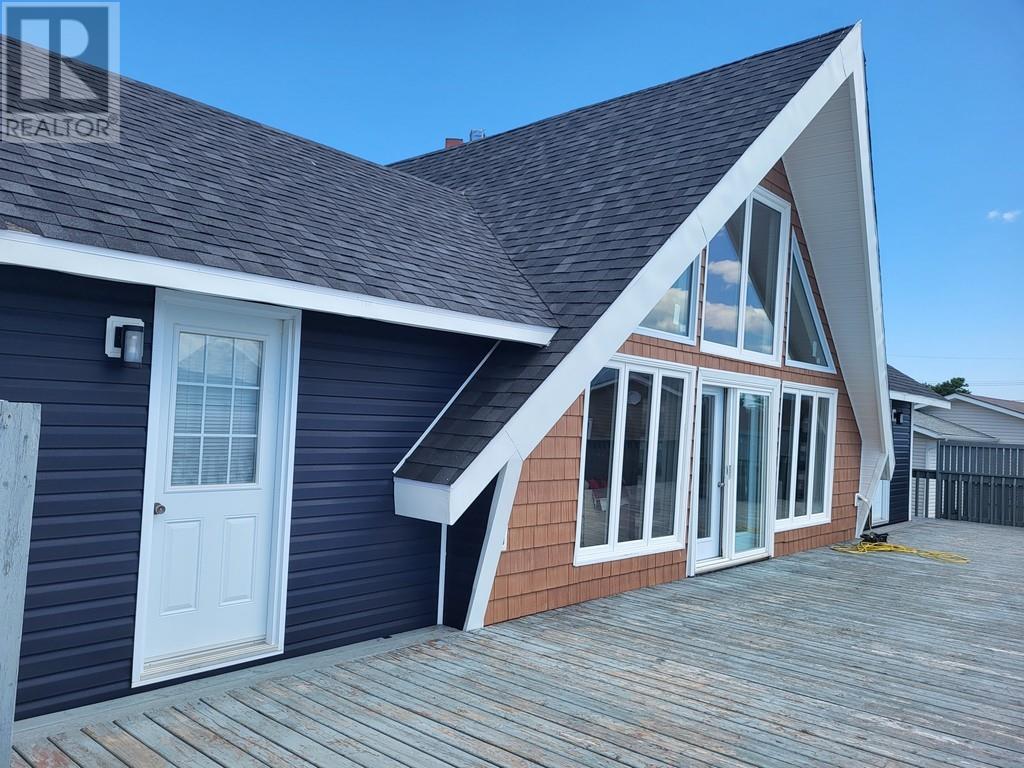 18 Pelley Drive, Springdale, Newfoundland & Labrador  A0J 1T0 - Photo 4 - 1287889
