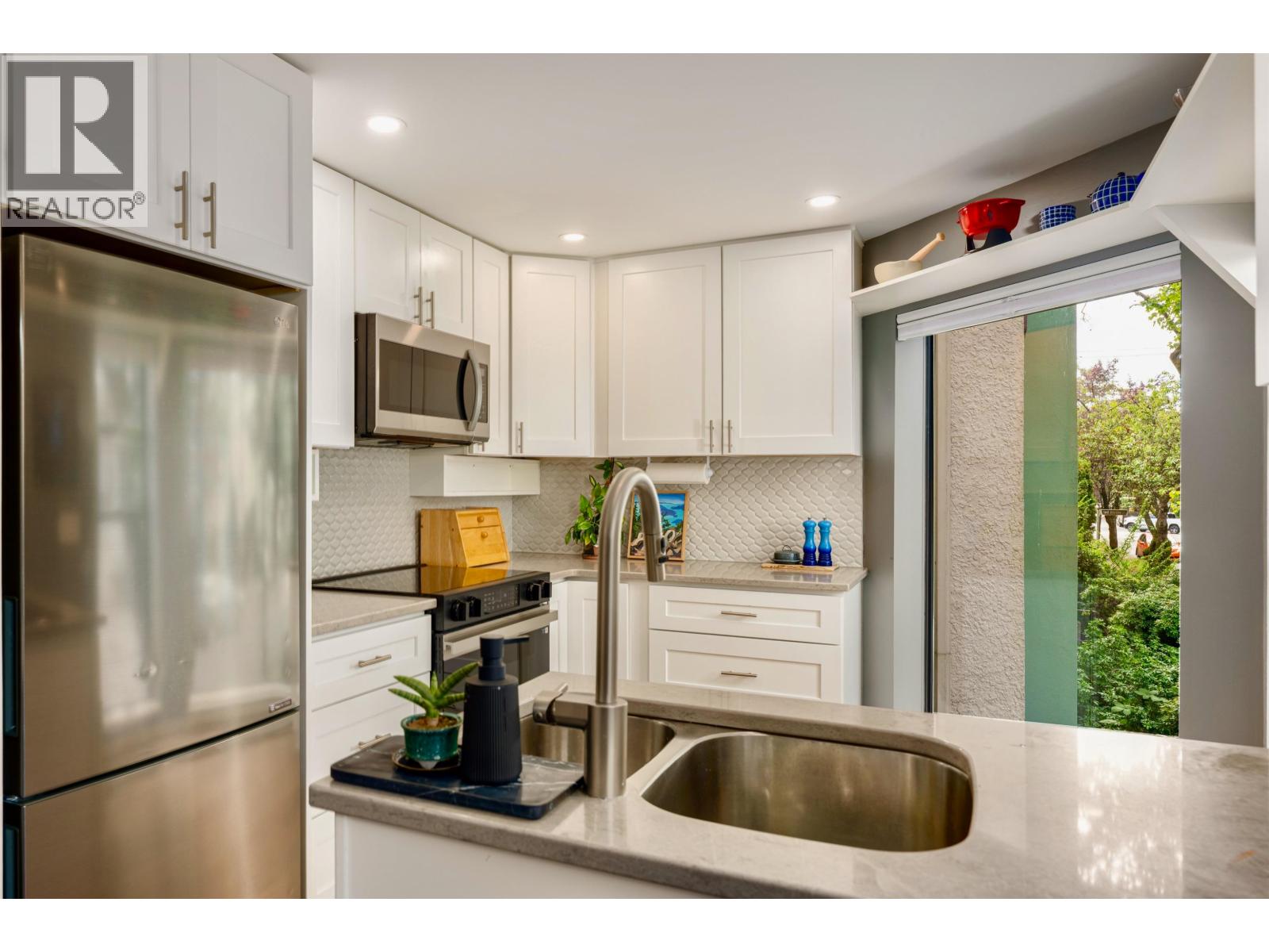 Lorem Ipsum Dolor S, Vancouver, British Columbia  V6E  - Photo 9 - DEMO28861167