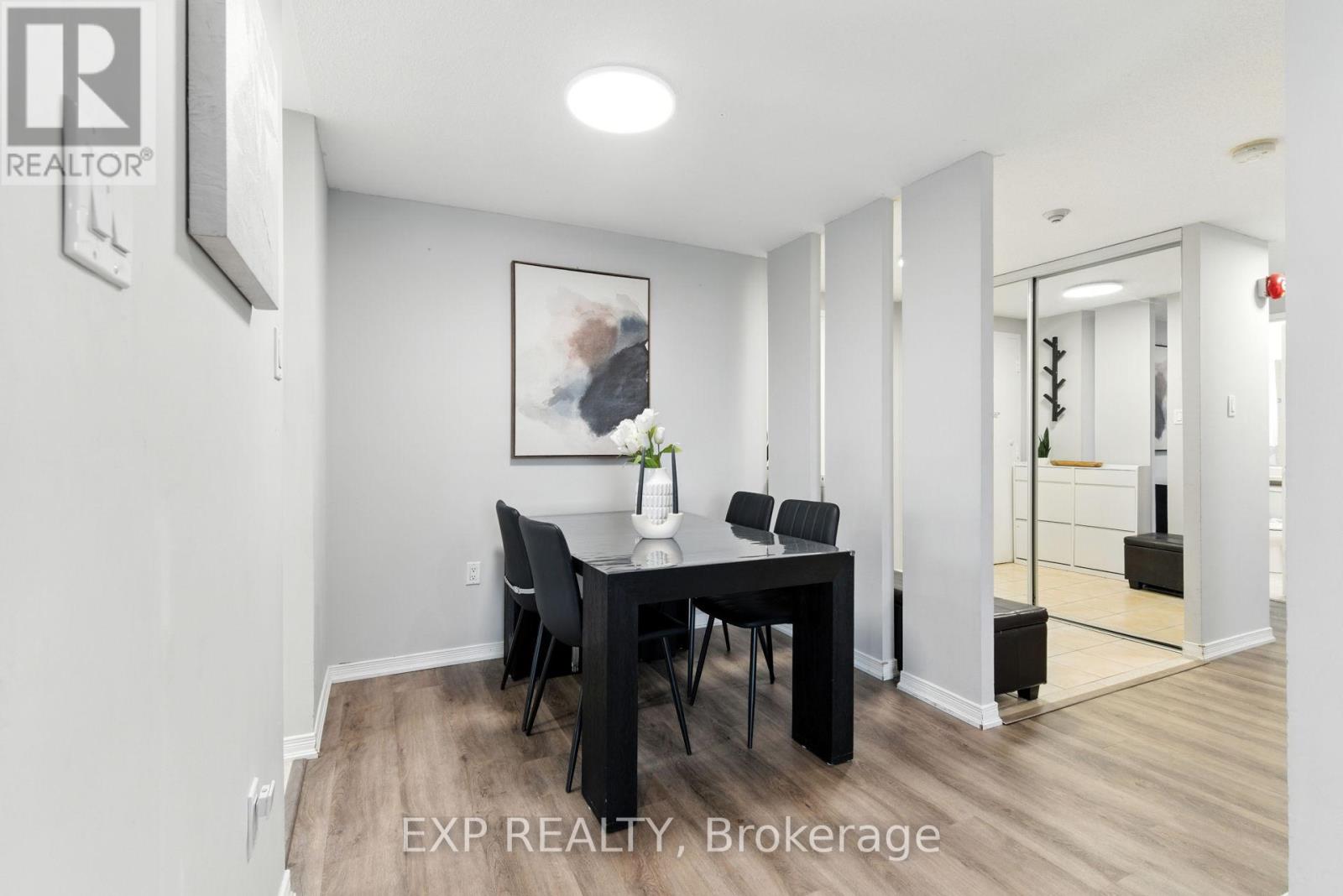 514 - 6720 Glen Erin Drive, Mississauga, Ontario  L5N 3K8 - Photo 14 - W12403717