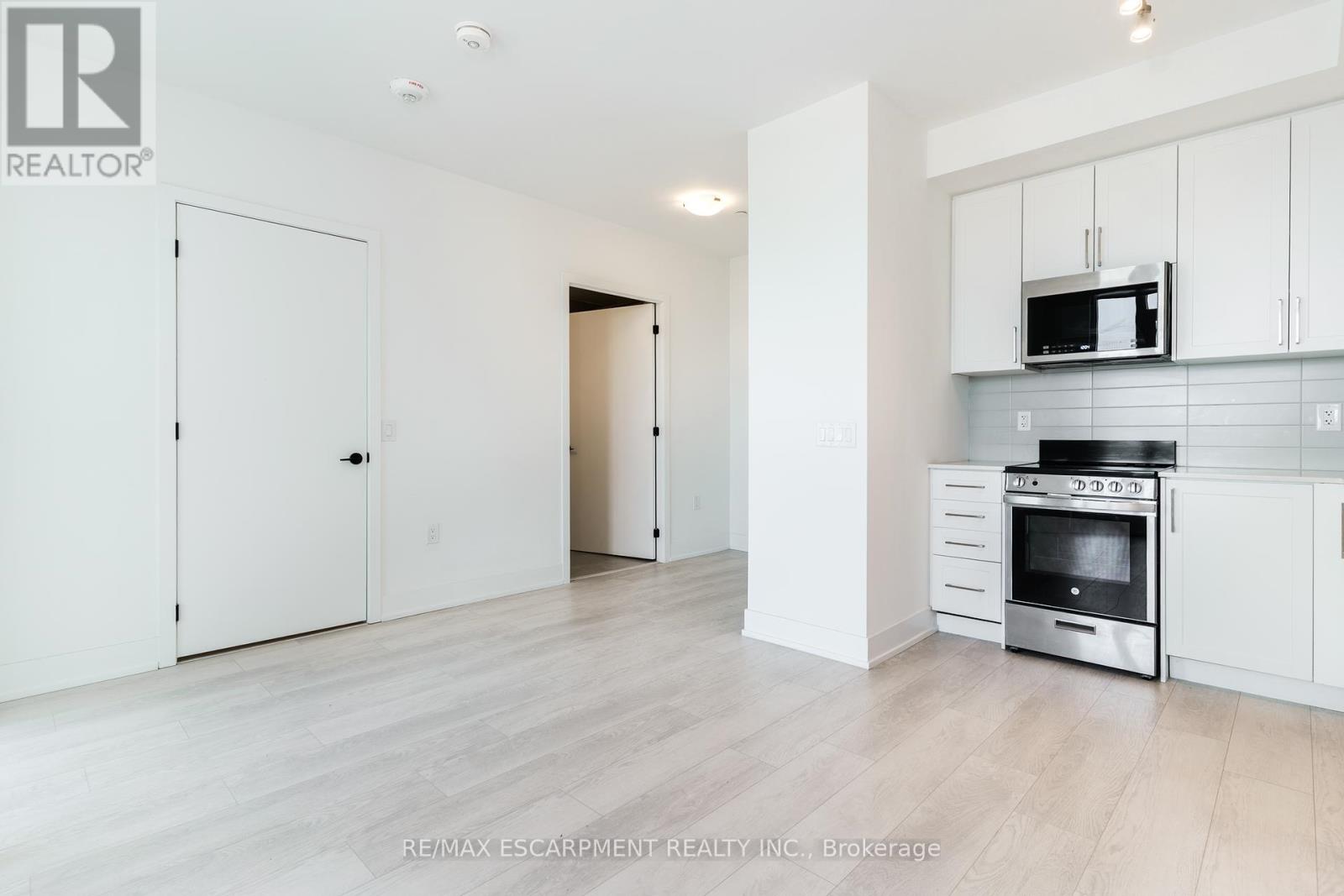 614 - 2450 Old Bronte Road, Oakville, Ontario  L6M 4J2 - Photo 10 - W12403745