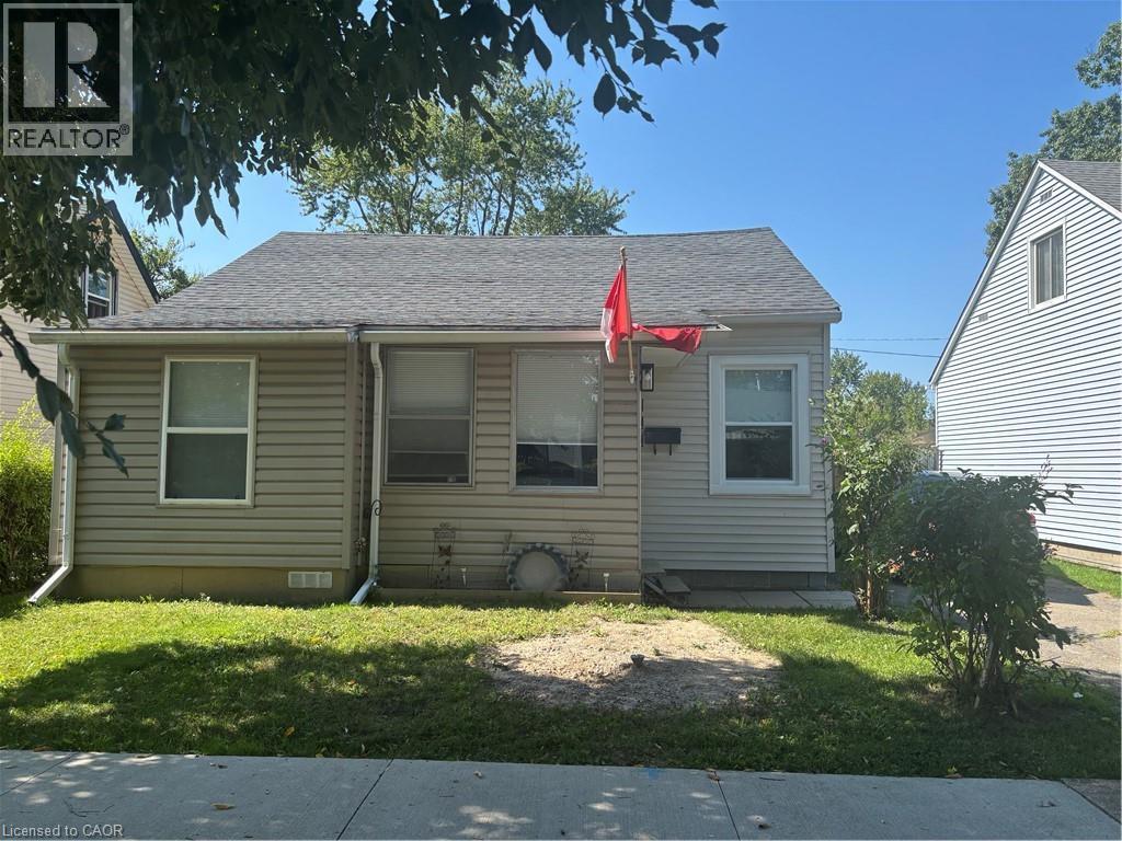 103 Dover Road, Welland, Ontario  L3B 2V1 - Photo 1 - 40769850