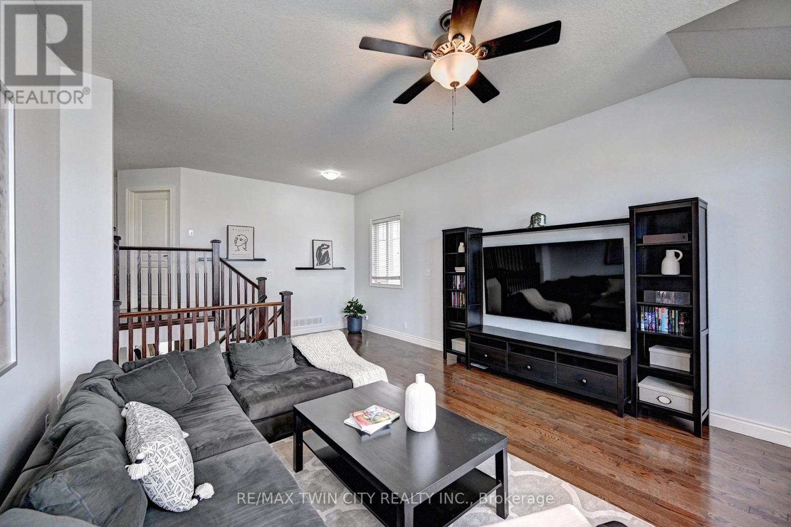 72 Helena Feasby Street, Kitchener, Ontario  N2E 4L5 - Photo 21 - X12403695