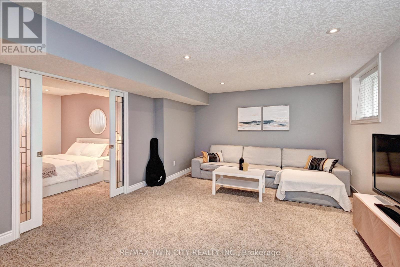 72 Helena Feasby Street, Kitchener, Ontario  N2E 4L5 - Photo 39 - X12403695