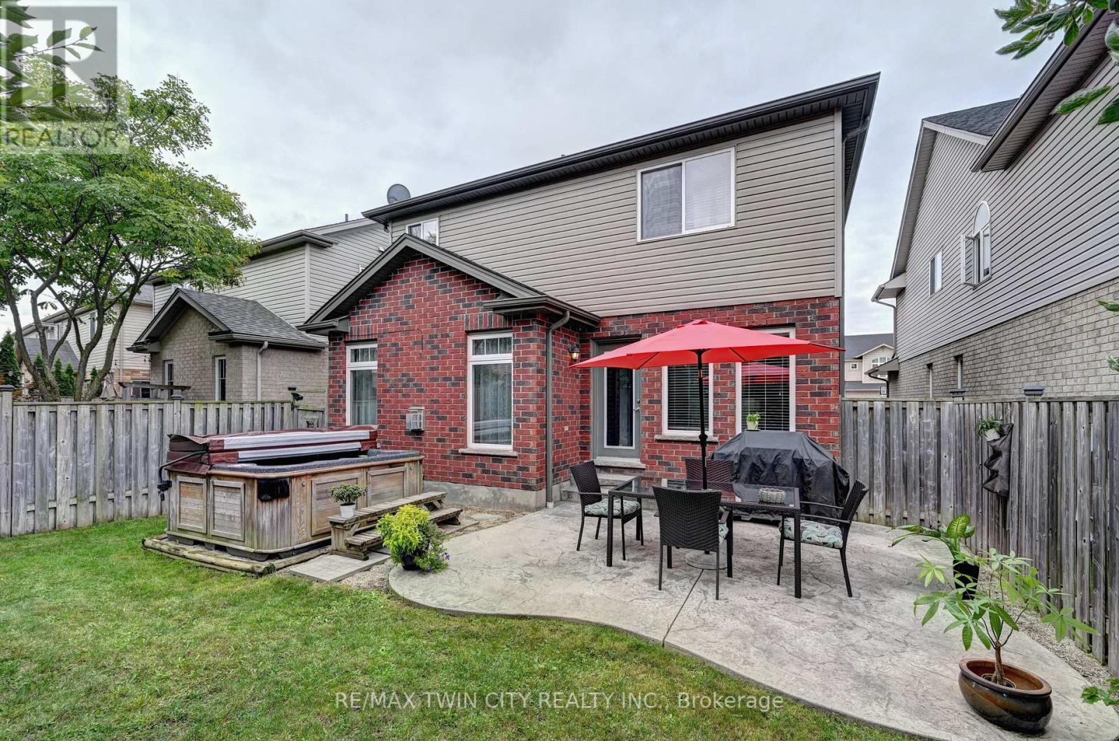 72 Helena Feasby Street, Kitchener, Ontario  N2E 4L5 - Photo 43 - X12403695