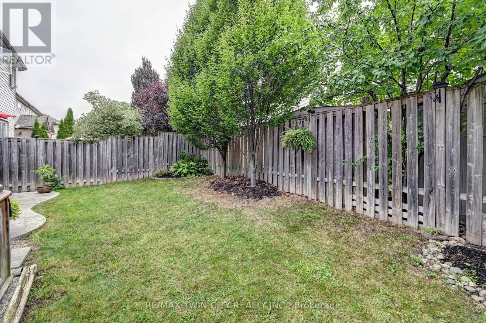 72 Helena Feasby Street, Kitchener, Ontario  N2E 4L5 - Photo 46 - X12403695