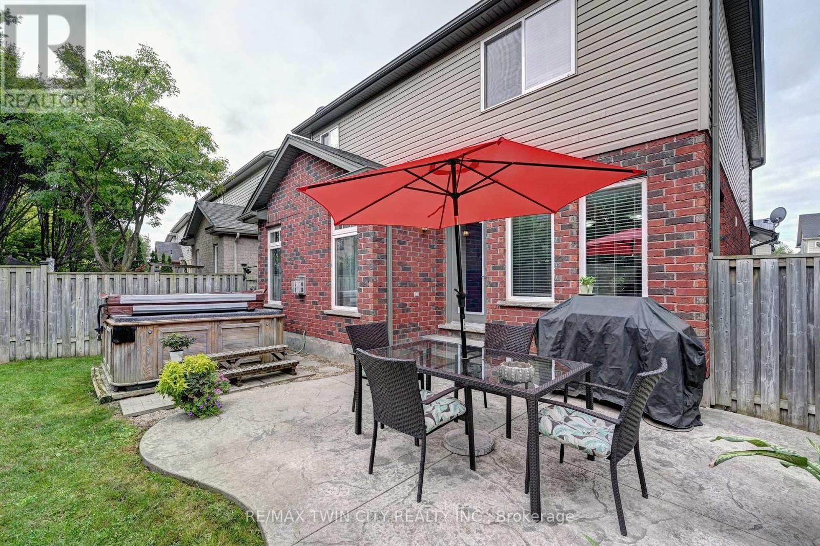 72 Helena Feasby Street, Kitchener, Ontario  N2E 4L5 - Photo 47 - X12403695