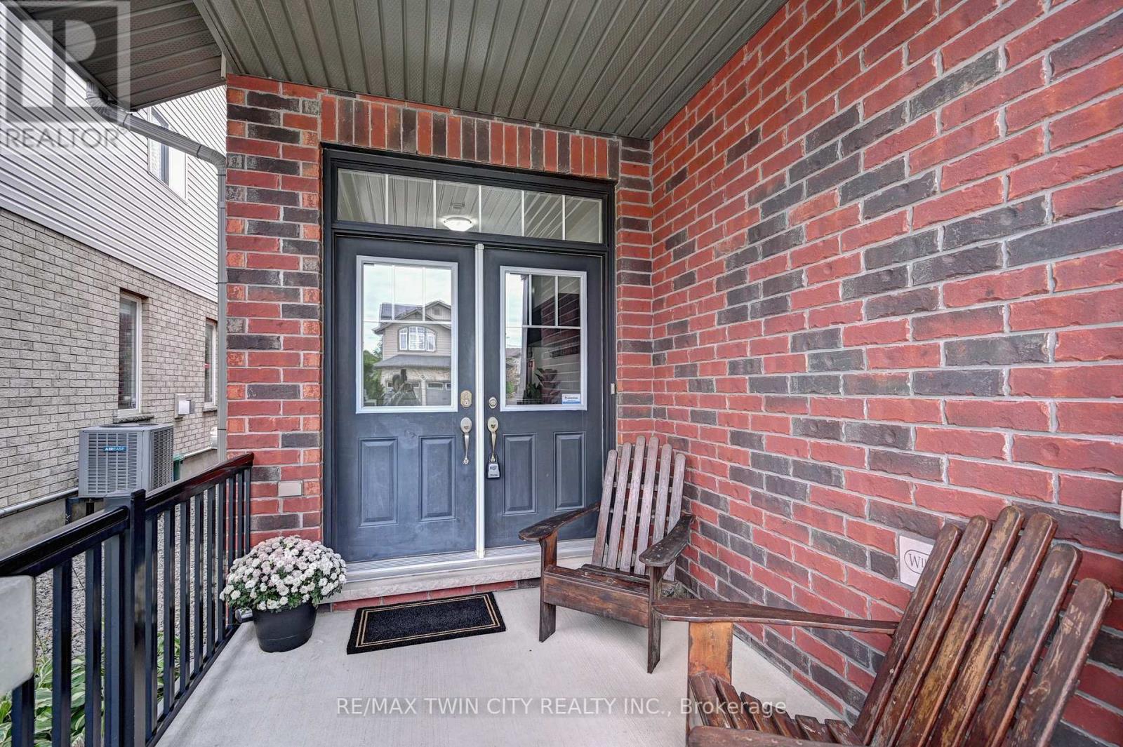 72 Helena Feasby Street, Kitchener, Ontario  N2E 4L5 - Photo 5 - X12403695