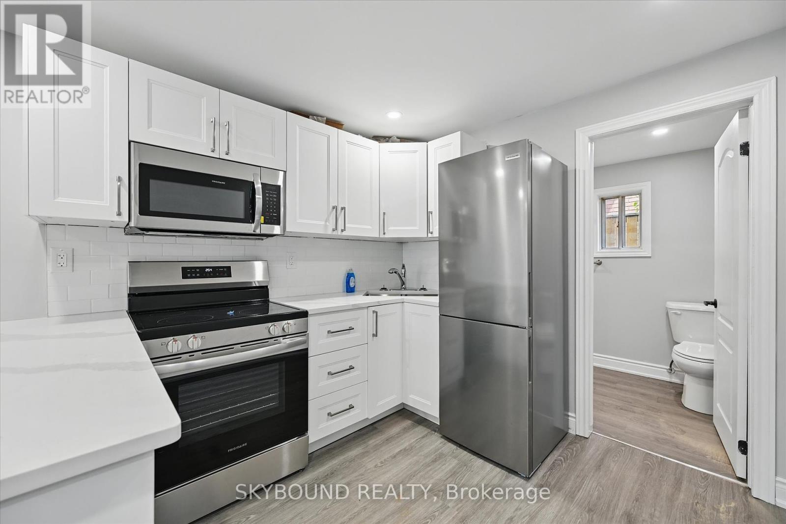 224 Rosslyn Avenue N, Hamilton, Ontario  L8L 7P7 - Photo 11 - X12403707
