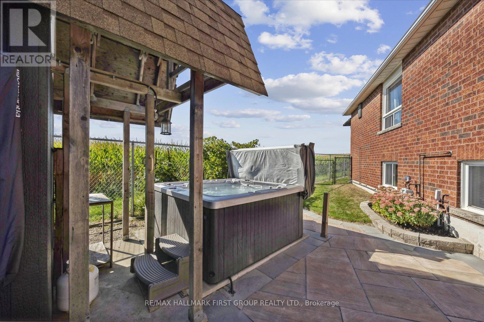 188 Padfield Drive, Clarington, Ontario  L1C 5H7 - Photo 33 - E12404076